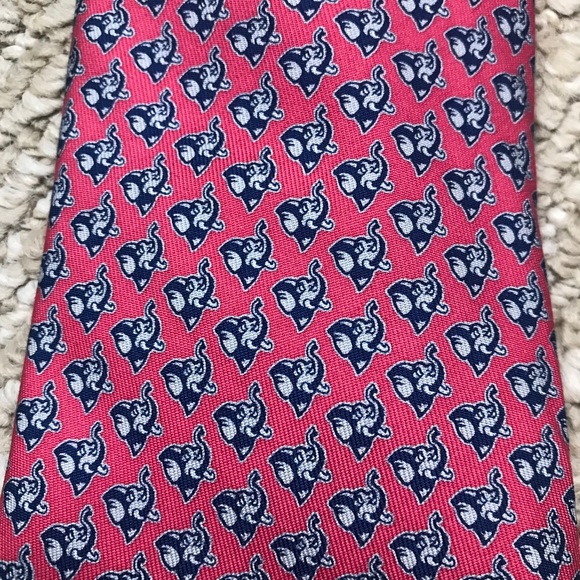 Vineyard vines custom collection tie - Picture 2 of 4